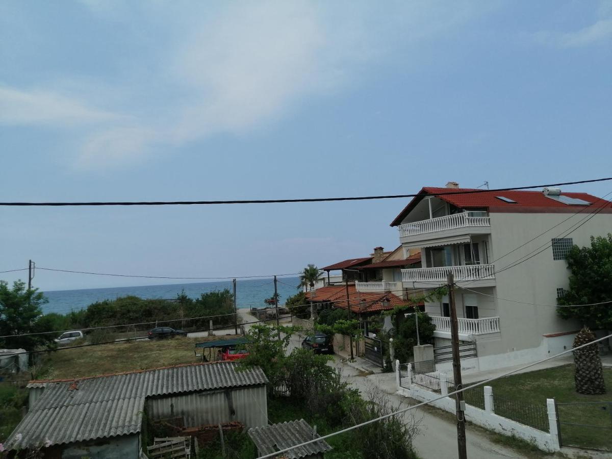 Ο Ακλόνητος Aparthotel Néa Meságkala Екстериор снимка
