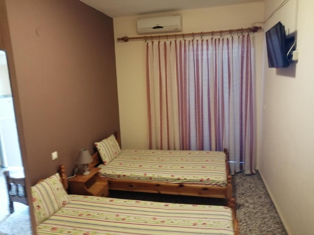 Ο Ακλόνητος Aparthotel Néa Meságkala Екстериор снимка