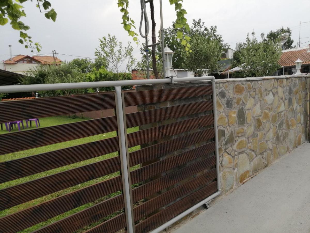 Ο Ακλόνητος Aparthotel Néa Meságkala Екстериор снимка